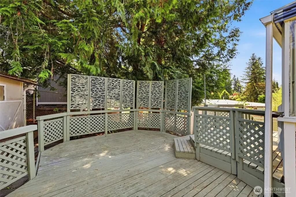 7212 197th Street SW Lynnwood WA 98036