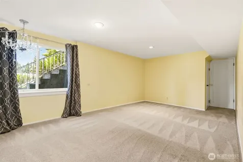 7212 197th Street SW Lynnwood WA 98036