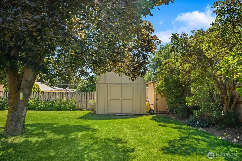 810 E Hobert Avenue Ellensburg WA 98926