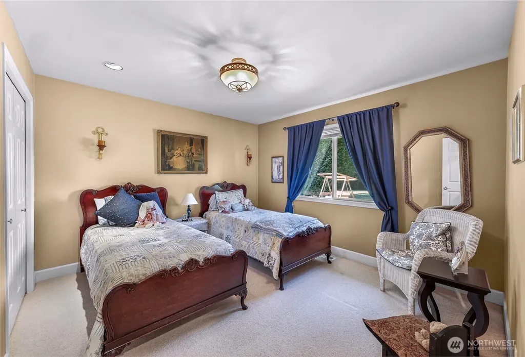 15403 NE 144th Place Woodinville WA 98072