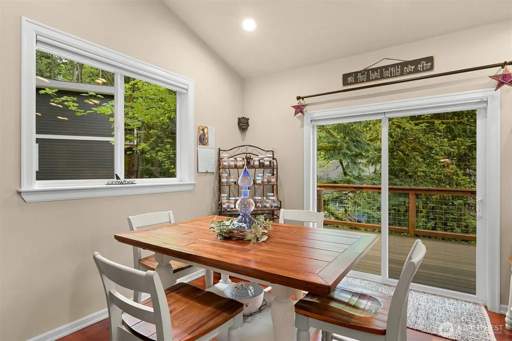 4 Indian Ridge Court Bellingham WA 98229
