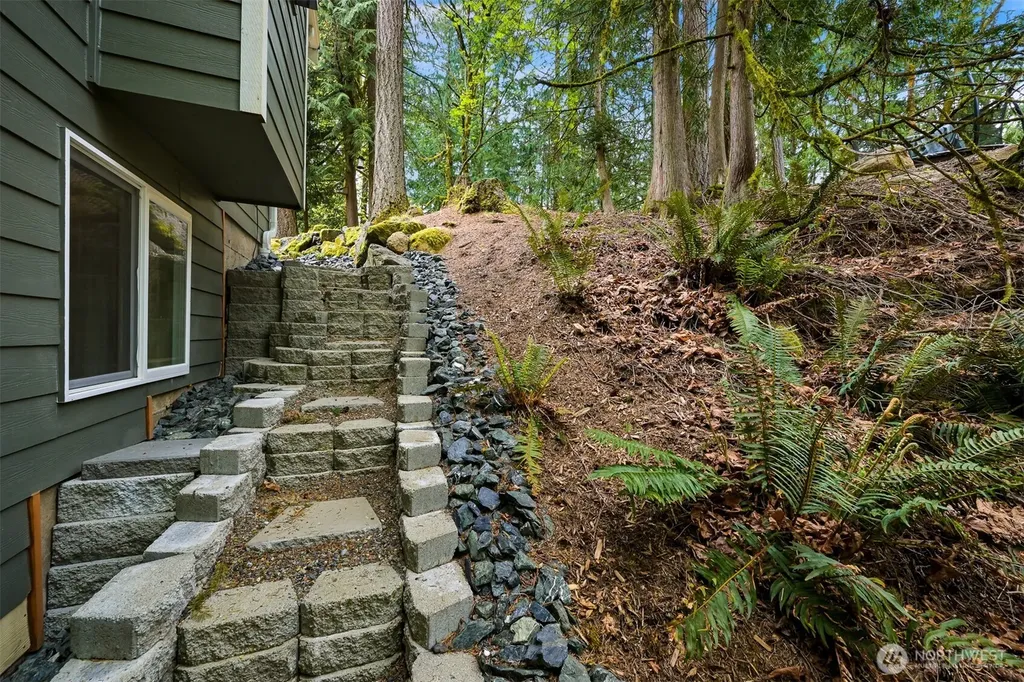 4 Indian Ridge Court Bellingham WA 98229