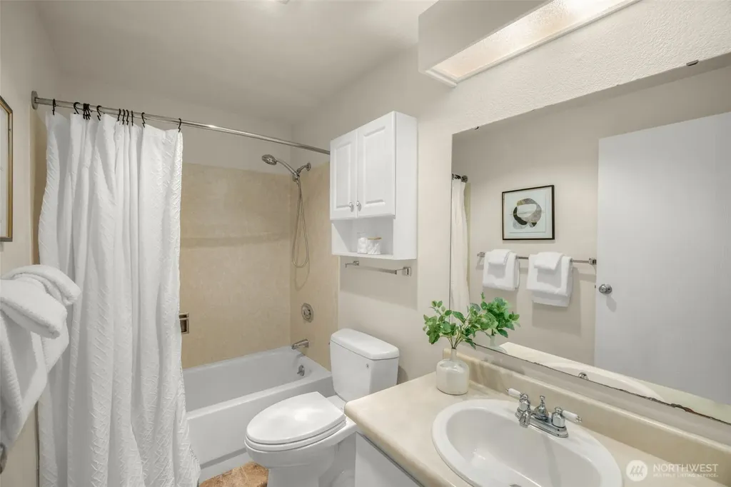 204 Mountain Park Boulevard SW Issaquah WA 98027