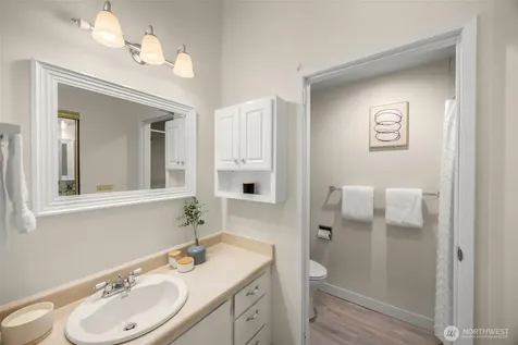 204 Mountain Park Boulevard SW Issaquah WA 98027