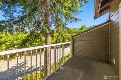 204 Mountain Park Boulevard SW Issaquah WA 98027