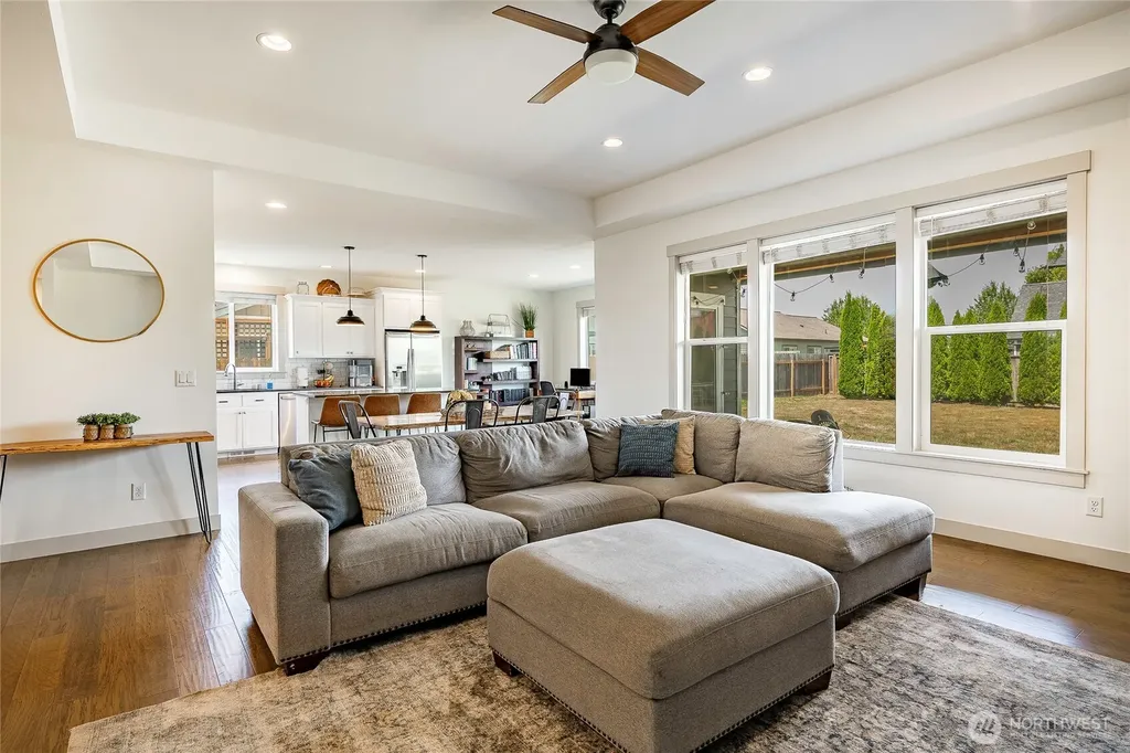 2082 Woodsman Drive Lynden WA 98264