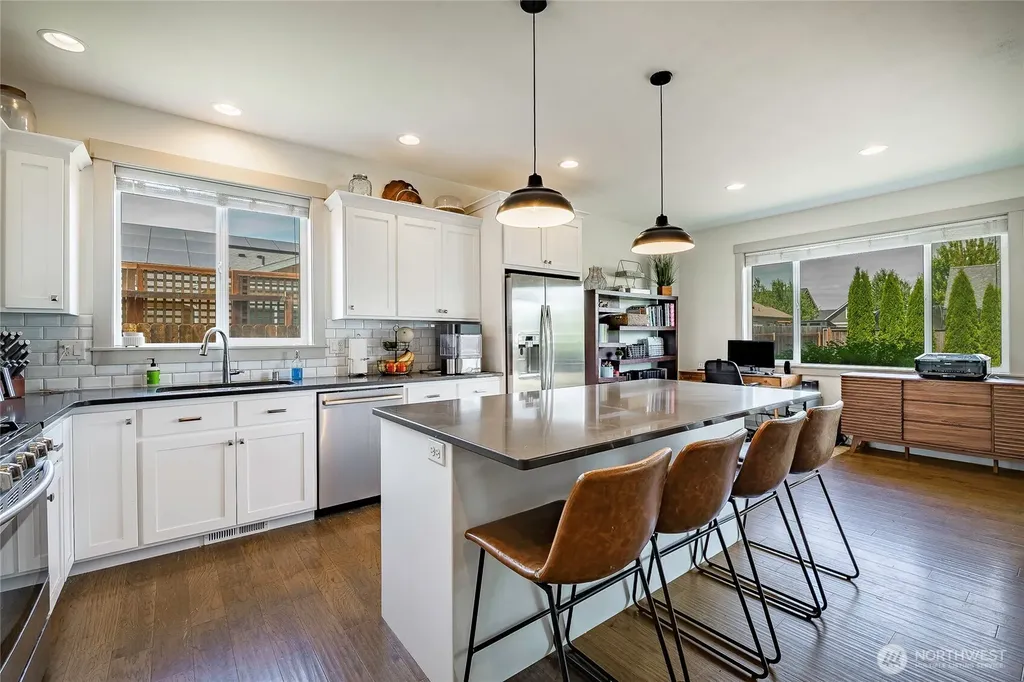 2082 Woodsman Drive Lynden WA 98264