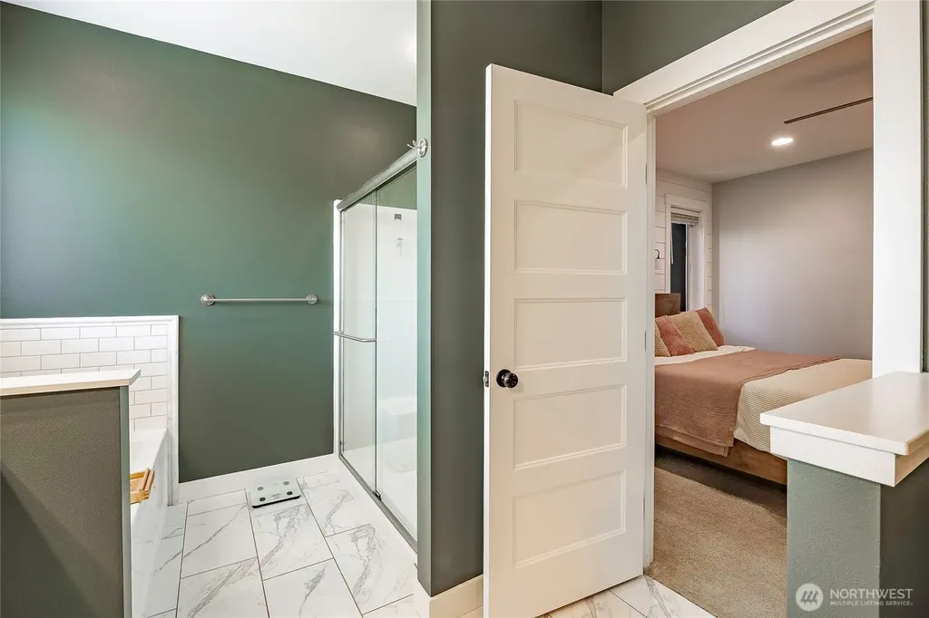 2082 Woodsman Drive Lynden WA 98264