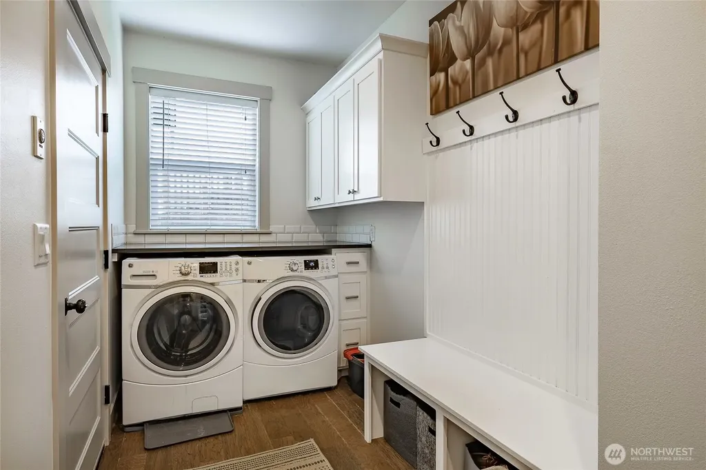 2082 Woodsman Drive Lynden WA 98264