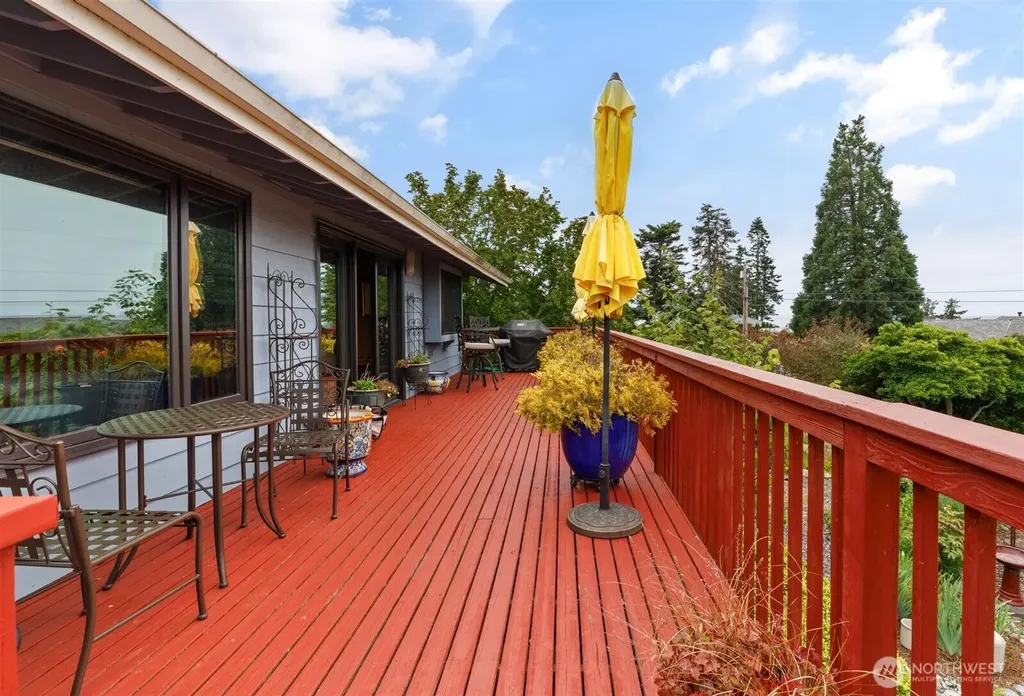 1801 Seaview Avenue Coupeville WA 98239