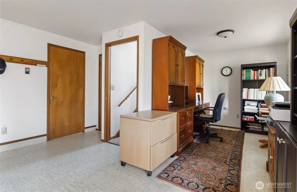 1801 Seaview Avenue Coupeville WA 98239
