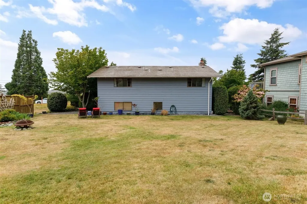 1801 Seaview Avenue Coupeville WA 98239