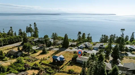 1801 Seaview Avenue Coupeville WA 98239