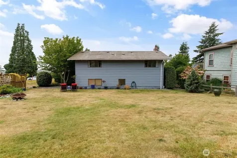 1801 Seaview Avenue Coupeville WA 98239