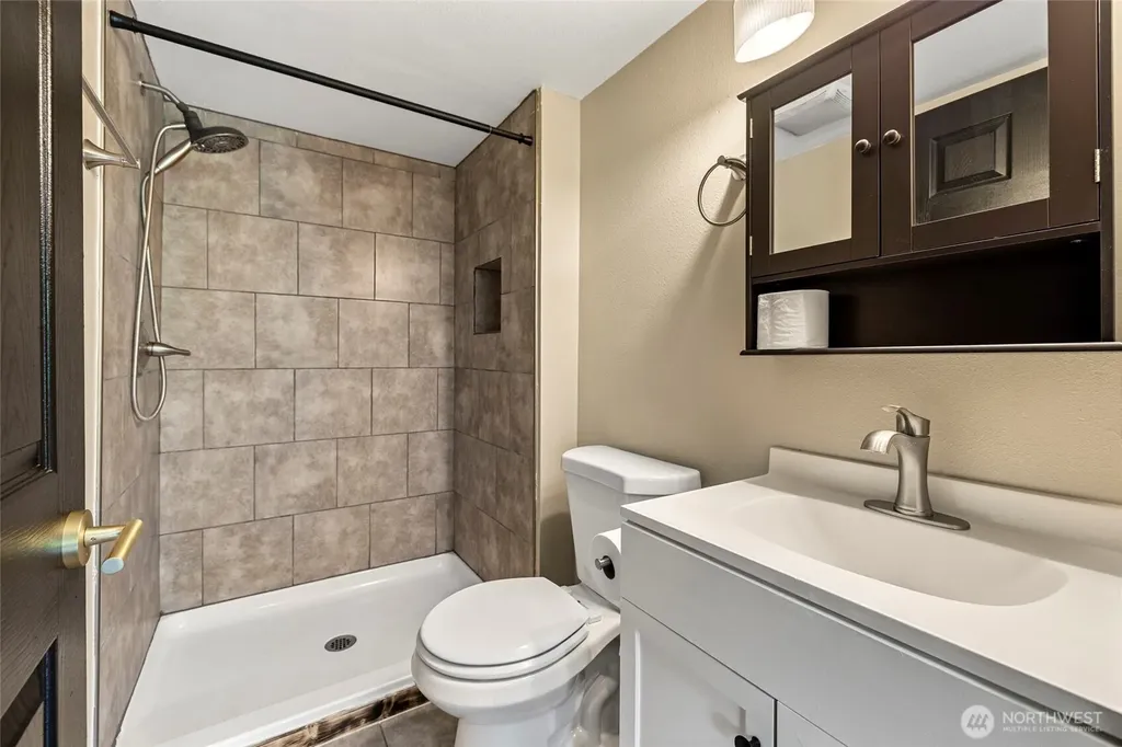 7288 Carlson Road Concrete WA 98237