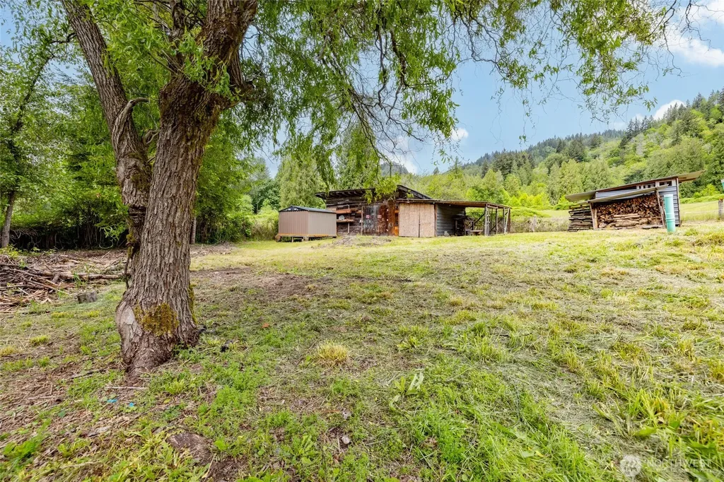 7288 Carlson Road Concrete WA 98237