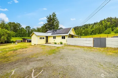 7288 Carlson Road Concrete WA 98237