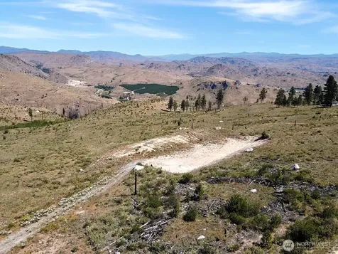 53 E Mountain Point Brewster WA 98812