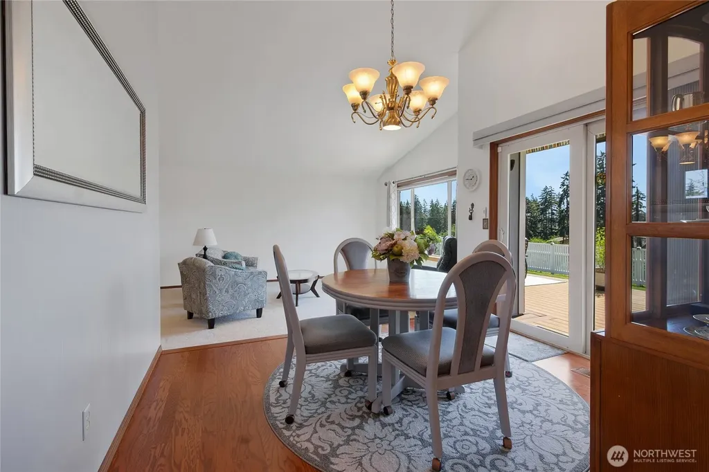 4022 151st Street E Tacoma WA 98446