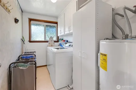 4022 151st Street E Tacoma WA 98446