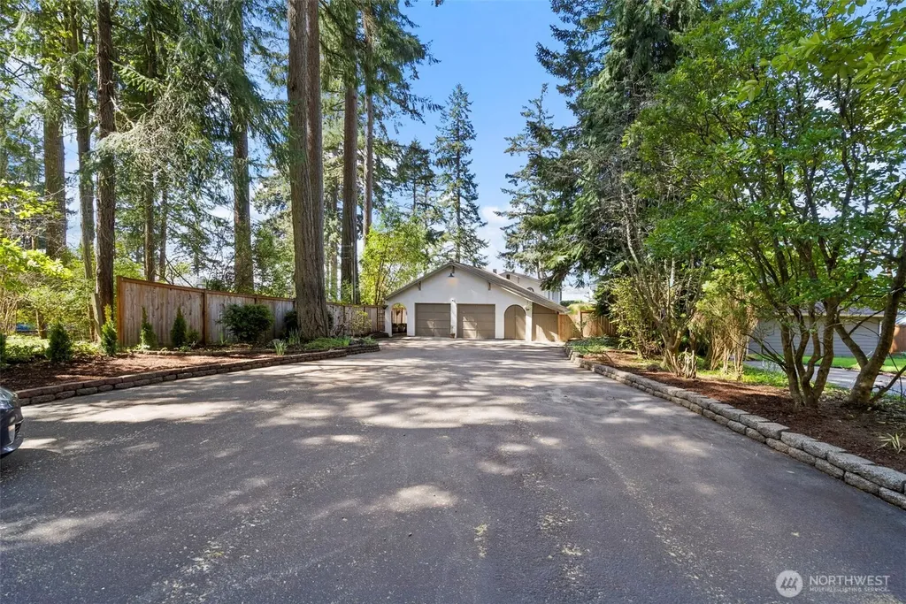 3810 Forest Beach Drive NW Gig Harbor WA 98335