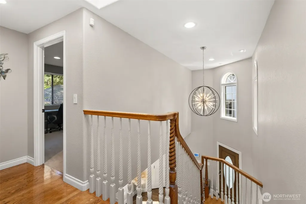 3810 Forest Beach Drive NW Gig Harbor WA 98335