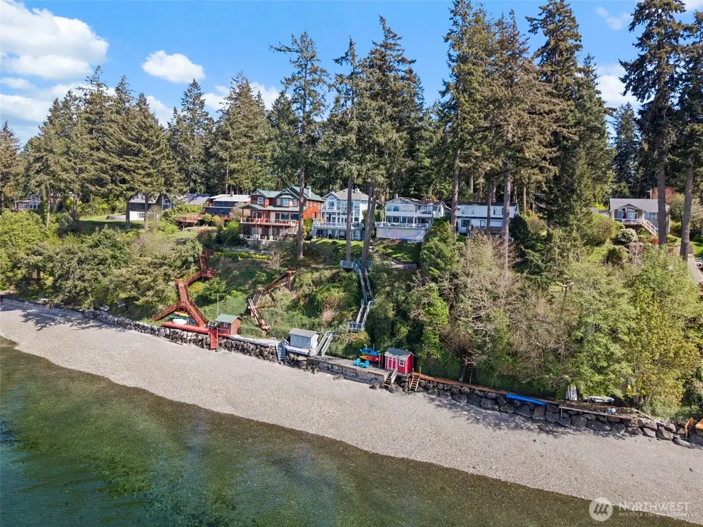3810 Forest Beach Drive NW Gig Harbor WA 98335