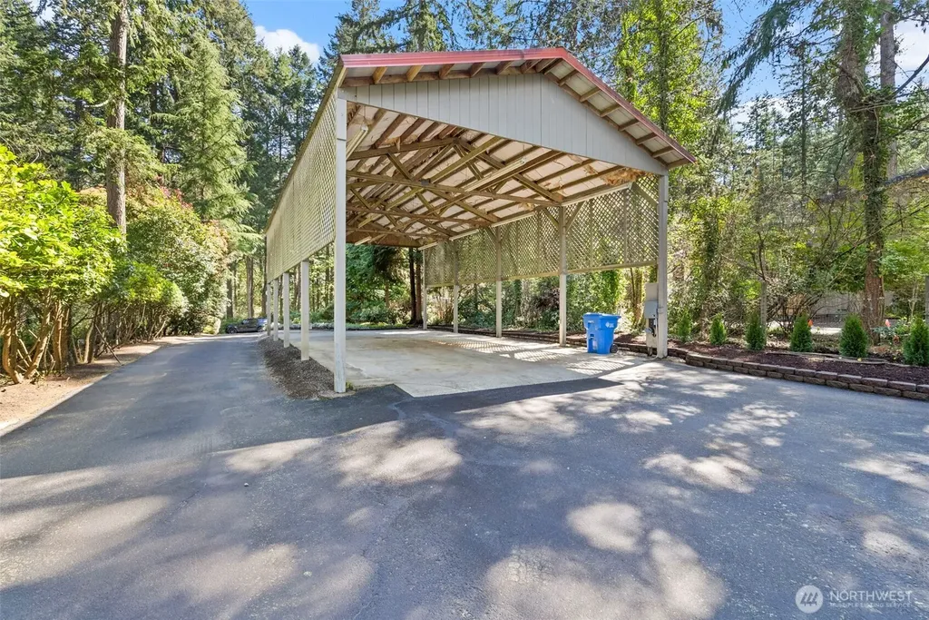 3810 Forest Beach Drive NW Gig Harbor WA 98335
