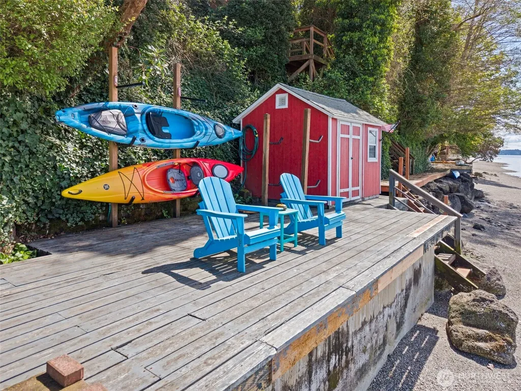 3810 Forest Beach Drive NW Gig Harbor WA 98335