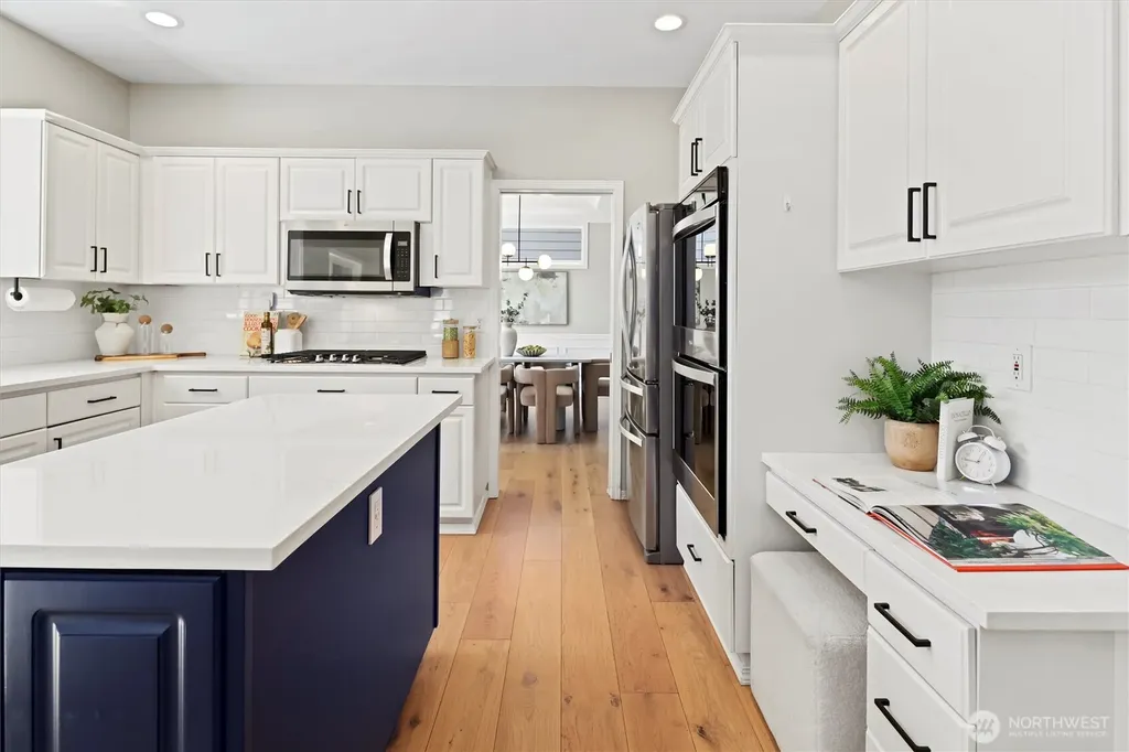4125 NE 27th Place Renton WA 98059