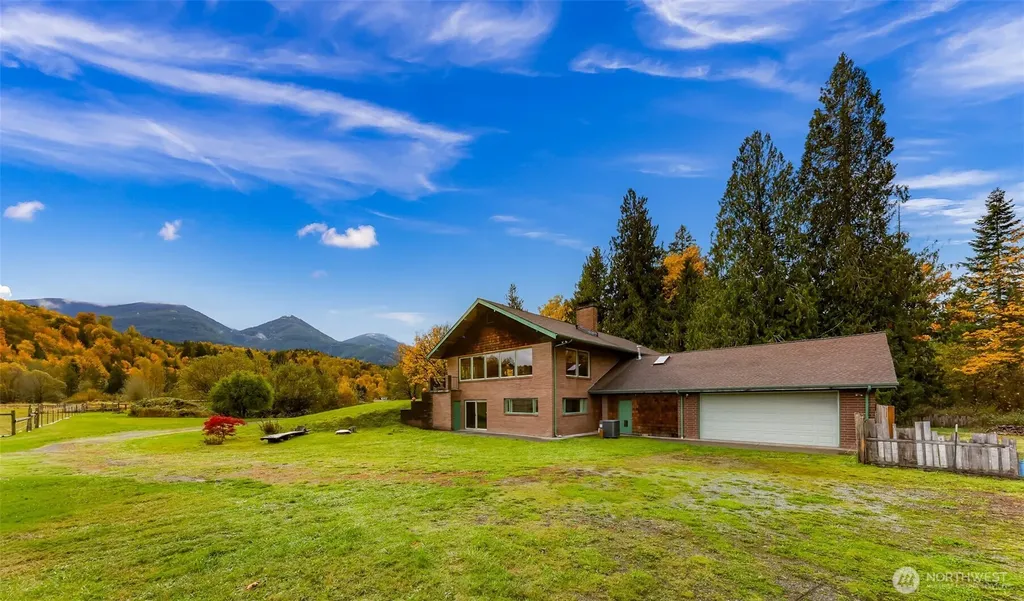 46003 Concrete Sauk Valley Road Concrete WA 98237