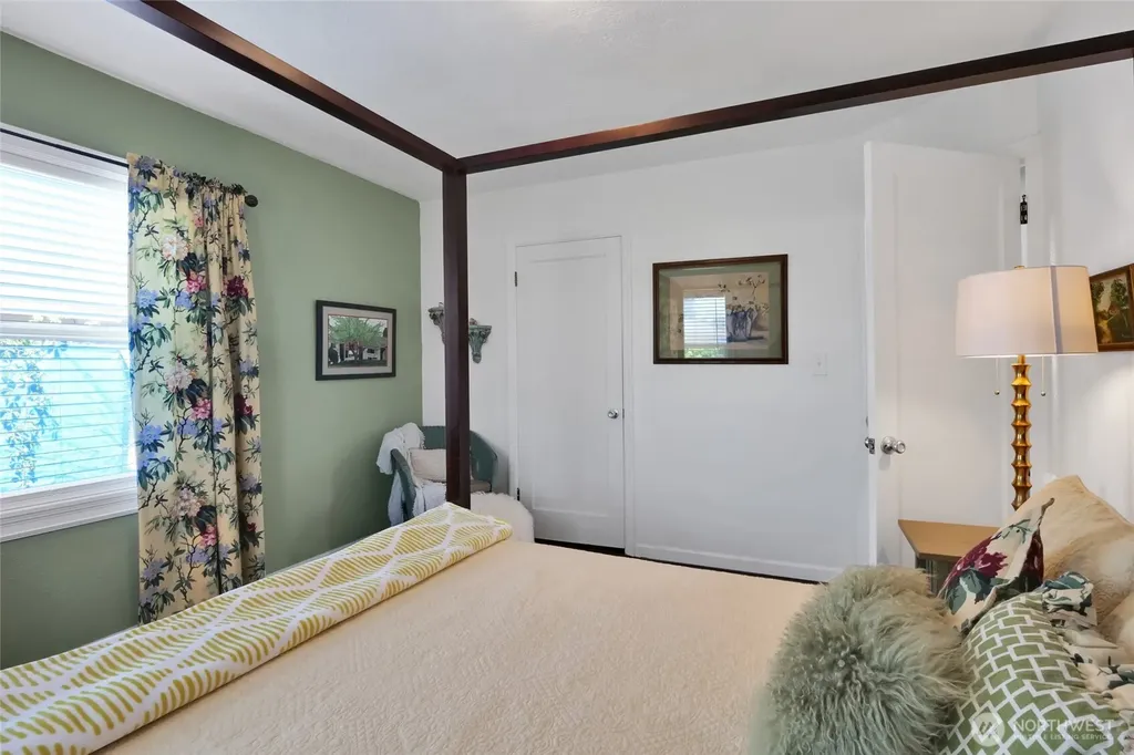 1118 W Cascade Avenue Moses Lake WA 98837
