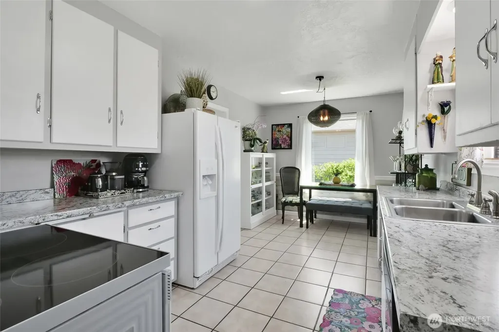 1118 W Cascade Avenue Moses Lake WA 98837