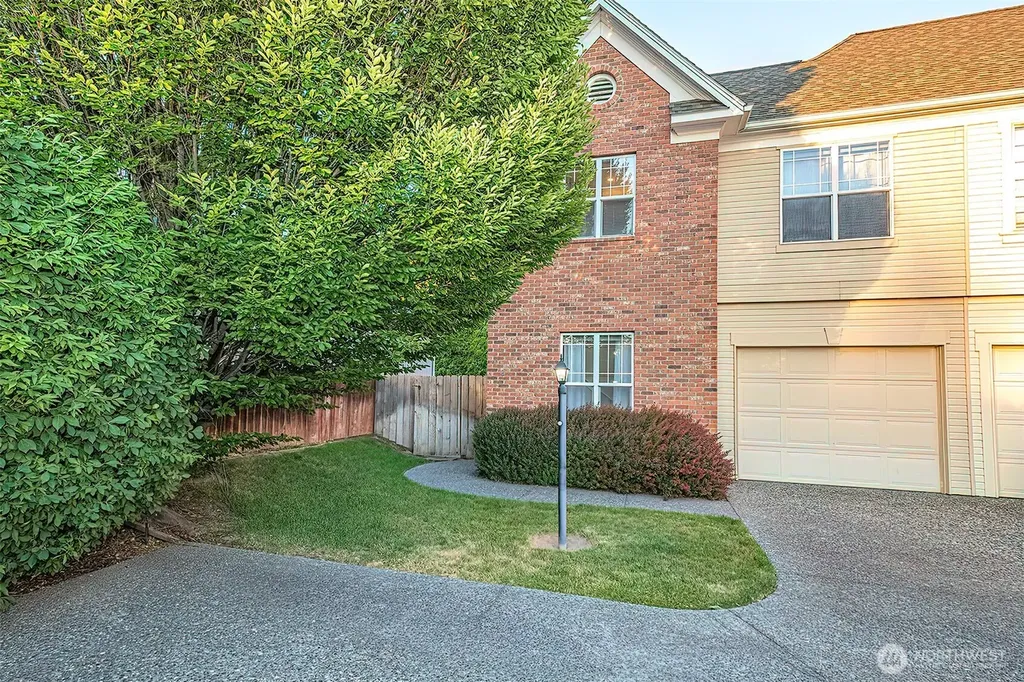 278 NE Deccio Road College Place WA 99324