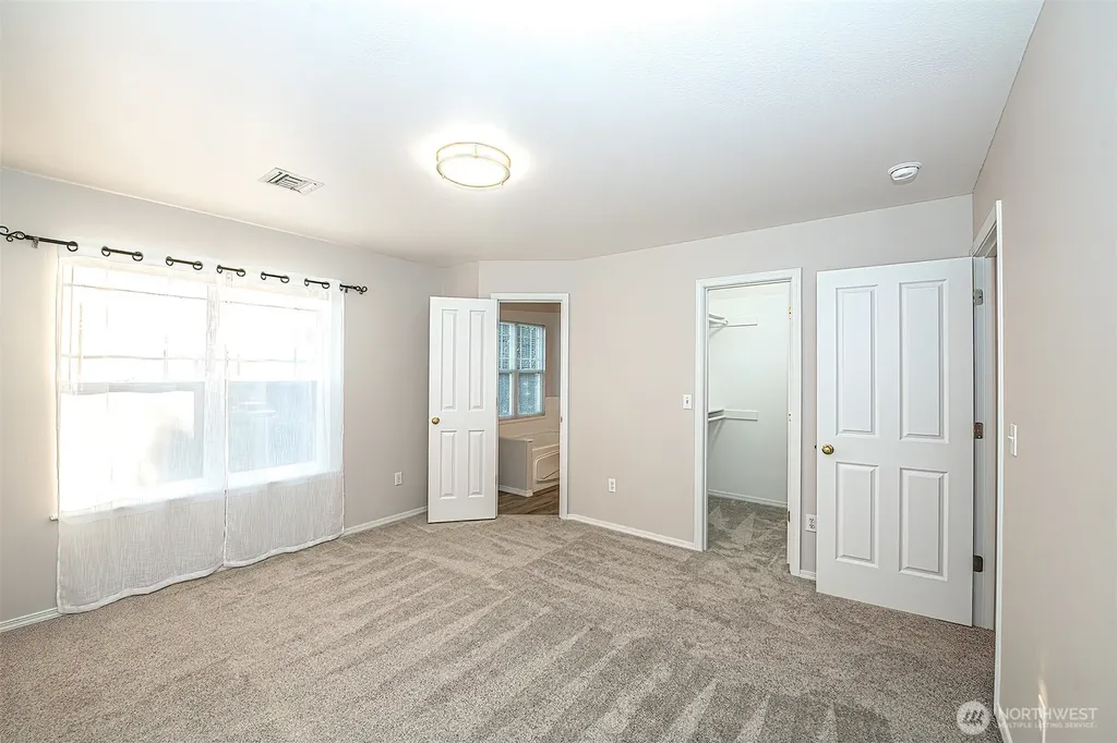 278 NE Deccio Road College Place WA 99324