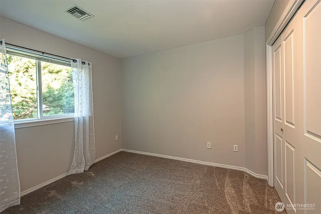 278 NE Deccio Road College Place WA 99324