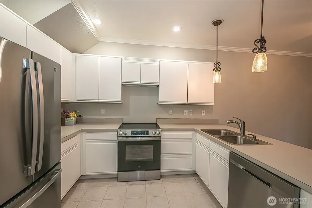 278 NE Deccio Road College Place WA 99324