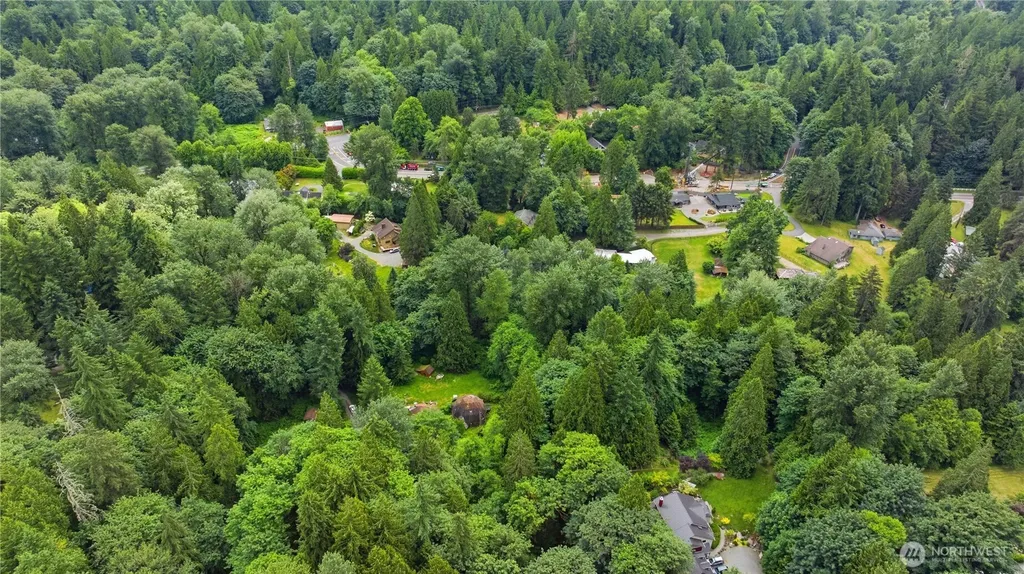 12932 231st Avenue SE Issaquah WA 98027