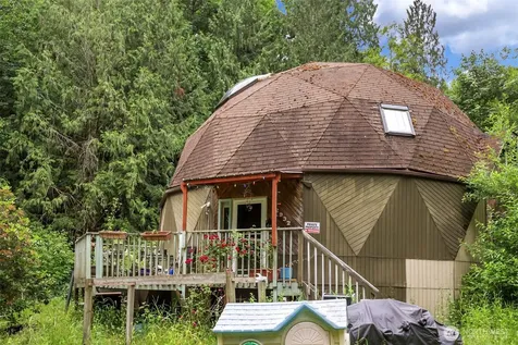 12932 231st Avenue SE Issaquah WA 98027