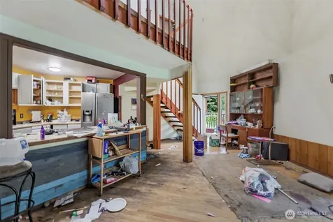 12932 231st Avenue SE Issaquah WA 98027