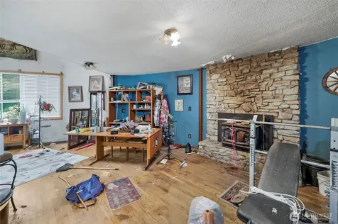 12932 231st Avenue SE Issaquah WA 98027