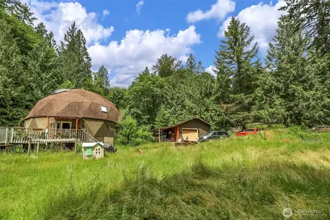12932 231st Avenue SE Issaquah WA 98027