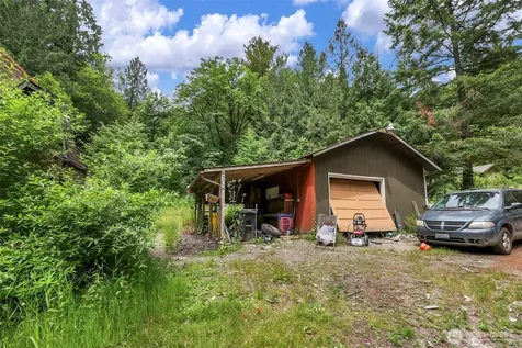12932 231st Avenue SE Issaquah WA 98027