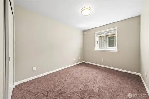 4040 S Warner Street Tacoma WA 98409