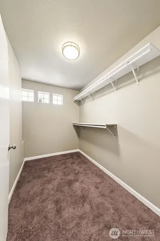 4040 S Warner Street Tacoma WA 98409
