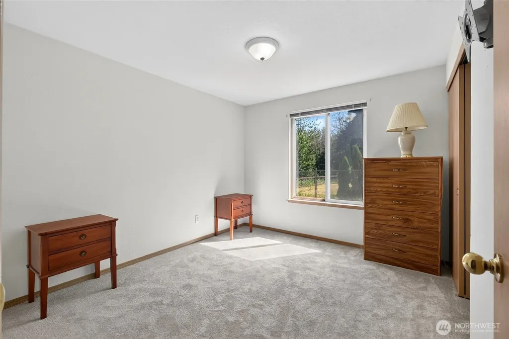 21619 185th Street E Orting WA 98360
