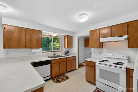 21619 185th Street E Orting WA 98360
