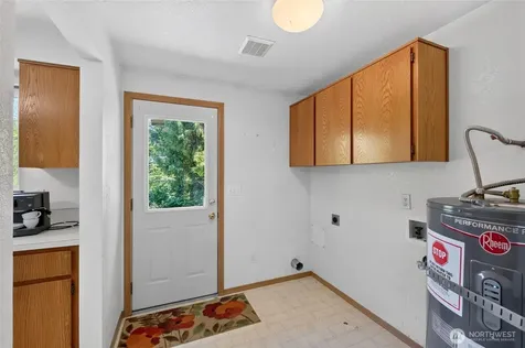 21619 185th Street E Orting WA 98360