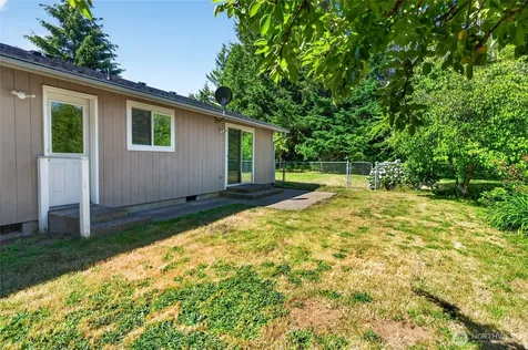 21619 185th Street E Orting WA 98360