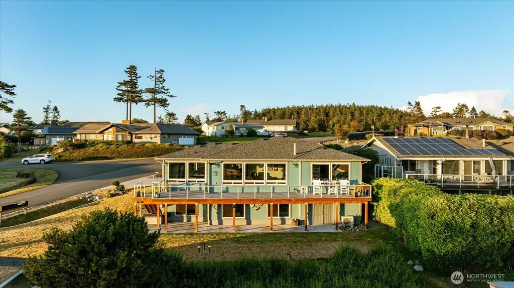 2591 El Mar Street Coupeville WA 98239